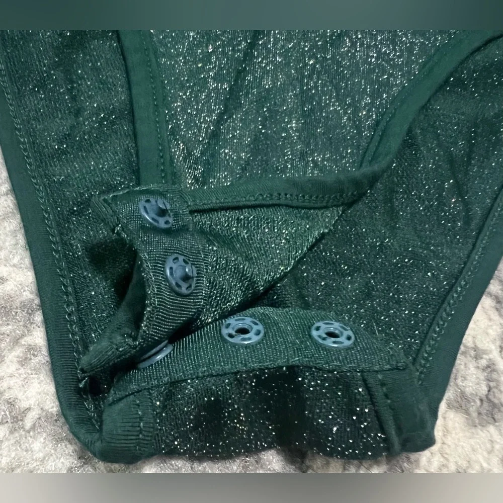 Glitter Green Bodysuit! - Picture 4 of 5